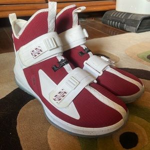 LeBron Soldier 13s size Mens 12.